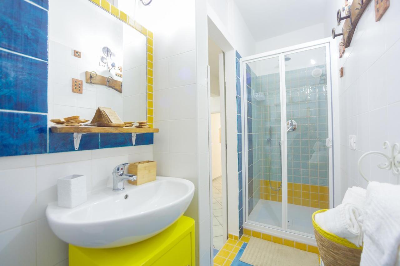 Ti Porto Al Centro Unforgettable Moments Apartment Salerno Exterior foto