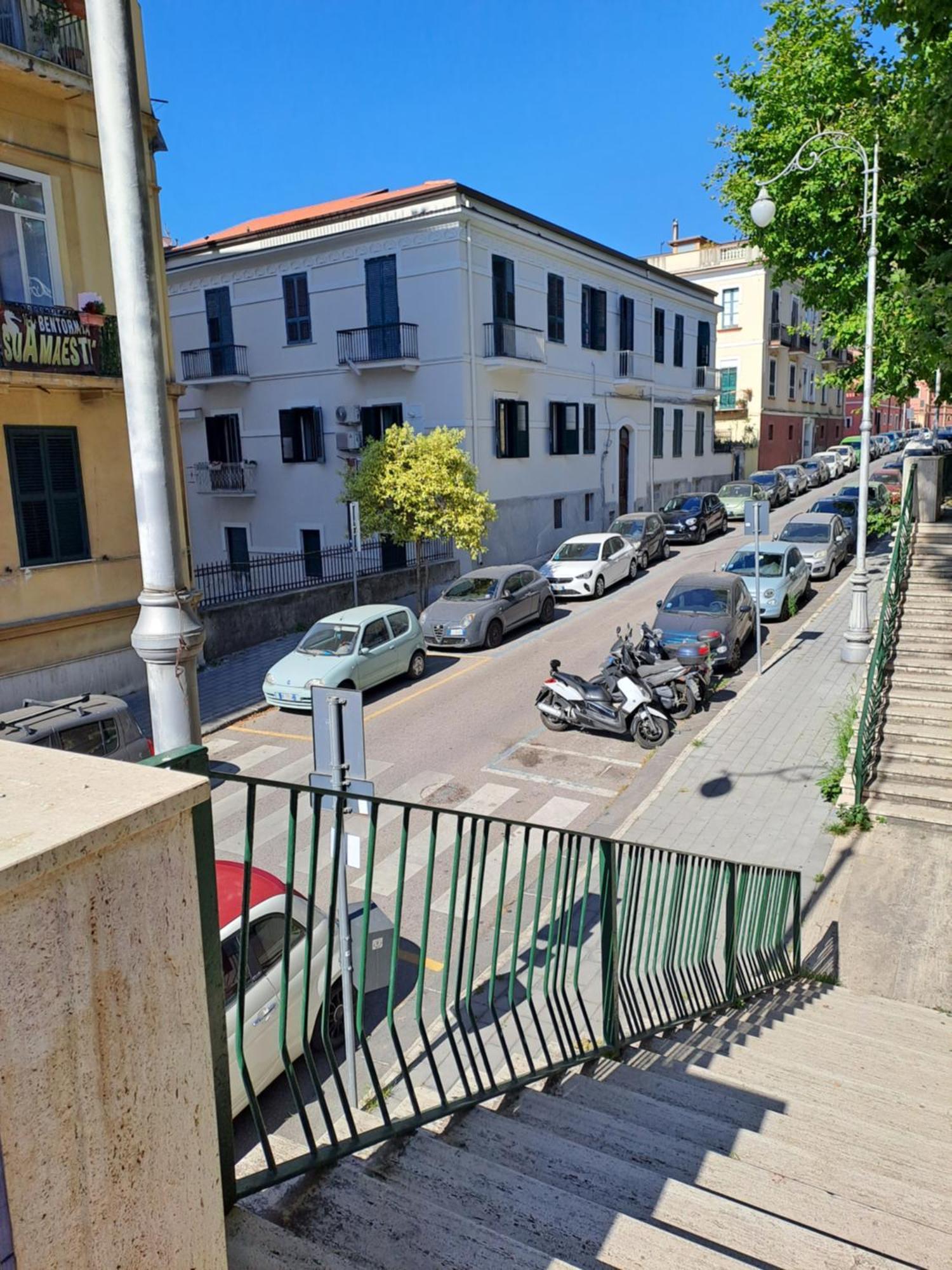 Ti Porto Al Centro Unforgettable Moments Apartment Salerno Exterior foto